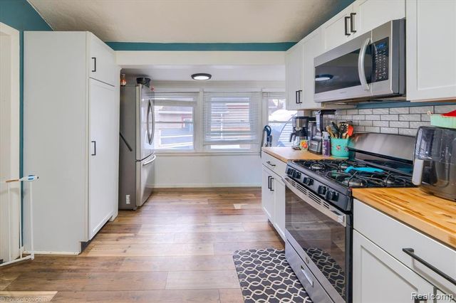 1115 Litchfield Street, Bay City, MI 48706