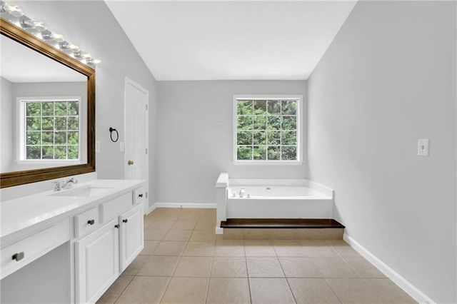 11745 Bentham Court, Alpharetta, GA 30005