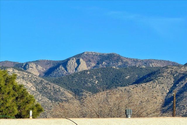 3620 Mary Ellen Street NE, Albuquerque, NM 87111