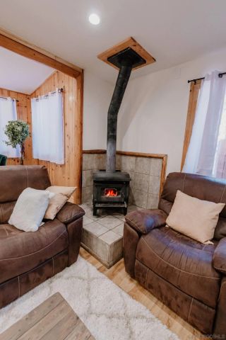 1027 W Country Club Blvd, Big Bear City, CA 92314