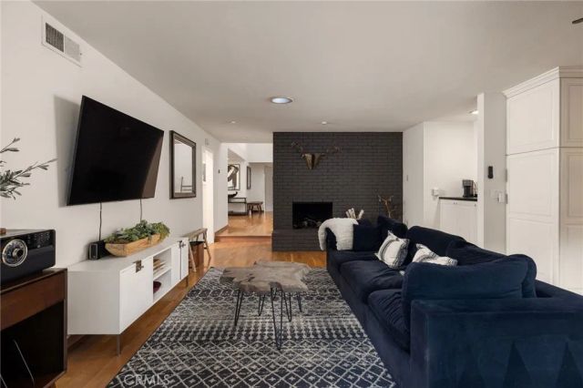 25582 Rangewood Road, Laguna Hills, CA 92653