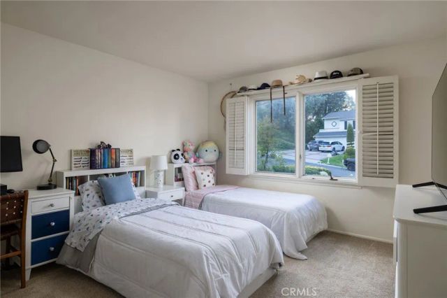 25582 Rangewood Road, Laguna Hills, CA 92653