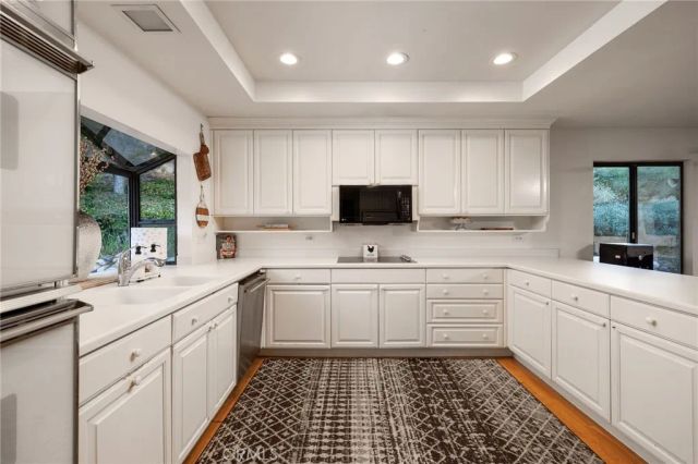 25582 Rangewood Road, Laguna Hills, CA 92653