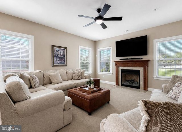 24318 MILEY DR, Hollywood, MD 20636