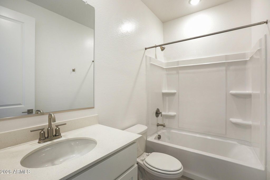 Image 15 of property listing at 32094 N BUCKAROO Road, San Tan Valley, AZ 85140