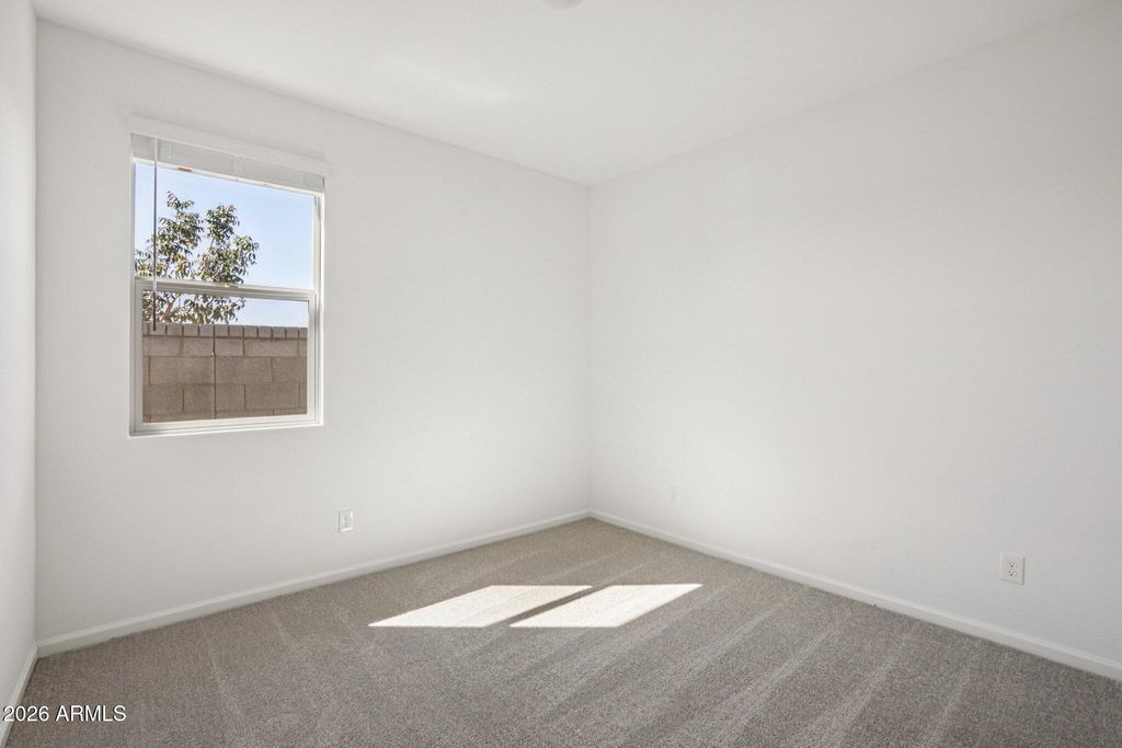 Image 16 of property listing at 32094 N BUCKAROO Road, San Tan Valley, AZ 85140