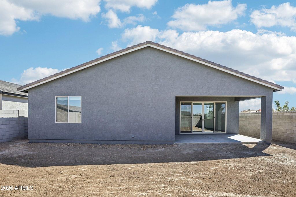 Image 33 of property listing at 32094 N BUCKAROO Road, San Tan Valley, AZ 85140