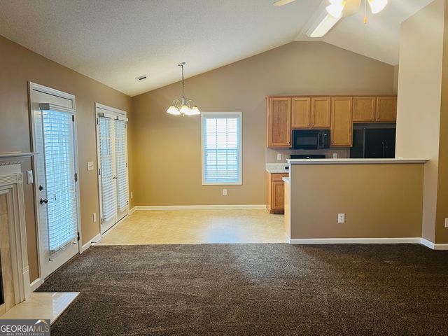 62 Green Spring, Newnan, GA 30265