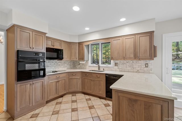 19 Livingston Court, Woodstock, NY 12498