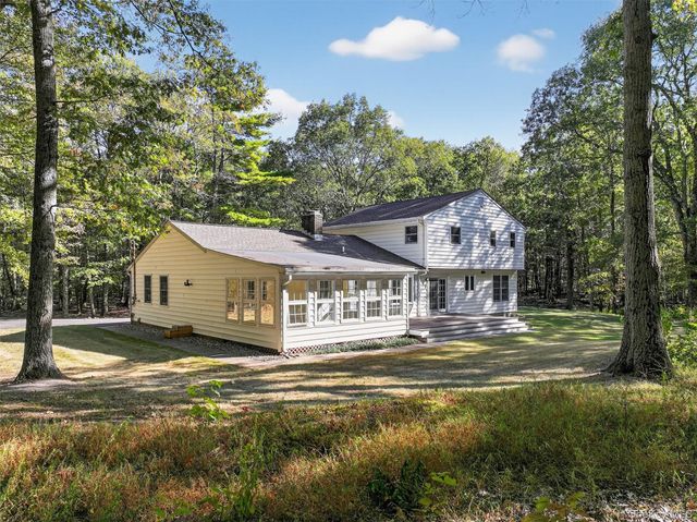 19 Livingston Court, Woodstock, NY 12498