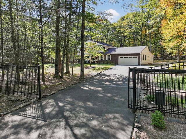 19 Livingston Court, Woodstock, NY 12498