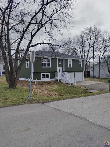 500 S Summit ST, Mclouth, KS 66054