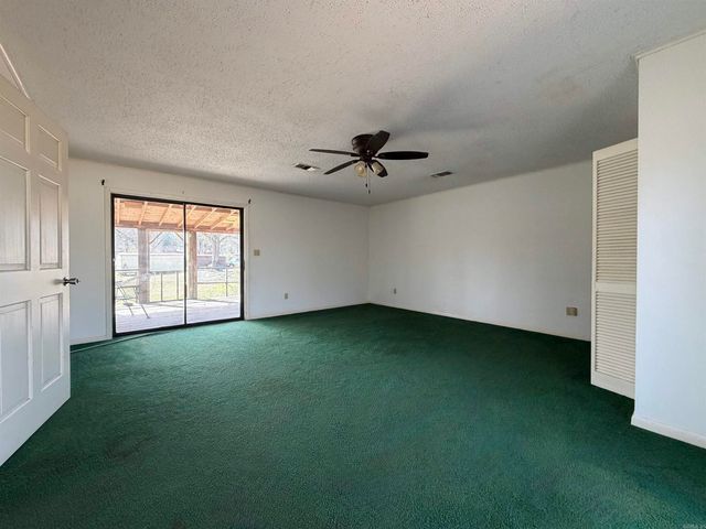 110 N Peach, Junction City, AR 71749
