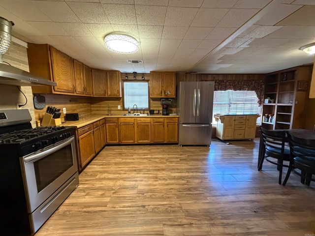 110 N Peach, Junction City, AR 71749