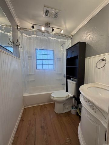 110 N Peach, Junction City, AR 71749
