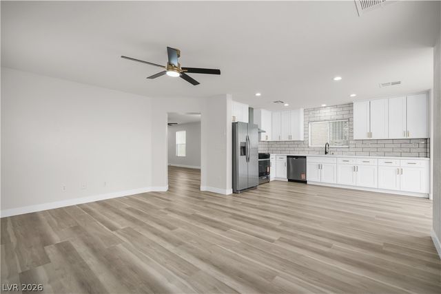 6772 Oak Mist Street, Las Vegas, NV 89139