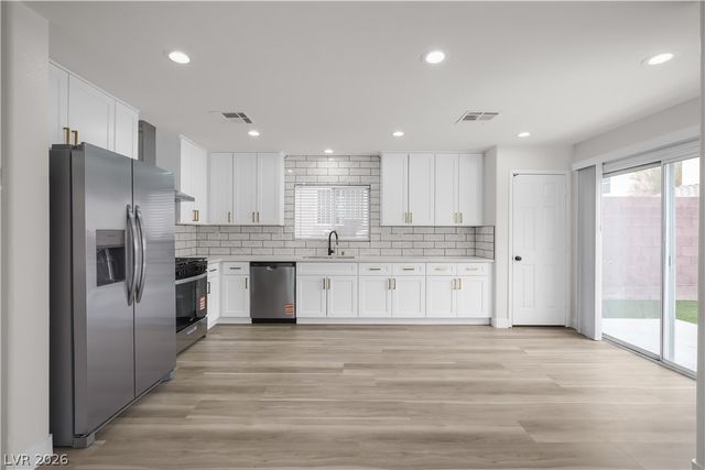 6772 Oak Mist Street, Las Vegas, NV 89139