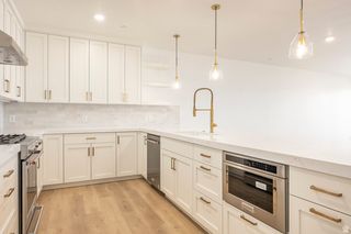 2250 E MURRAY HOLLADAY RD #305, Holladay, UT 84117