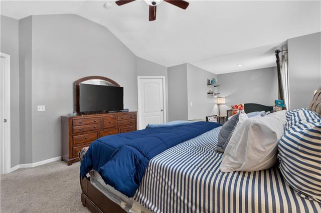 11020 Augusta Drive, Kansas City, KS 66109