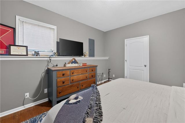 11020 Augusta Drive, Kansas City, KS 66109