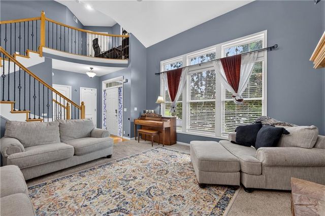11020 Augusta Drive, Kansas City, KS 66109