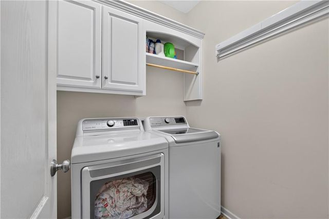 11020 Augusta Drive, Kansas City, KS 66109