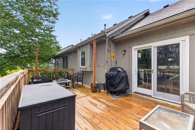 11020 Augusta Drive, Kansas City, KS 66109