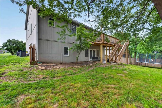 11020 Augusta Drive, Kansas City, KS 66109