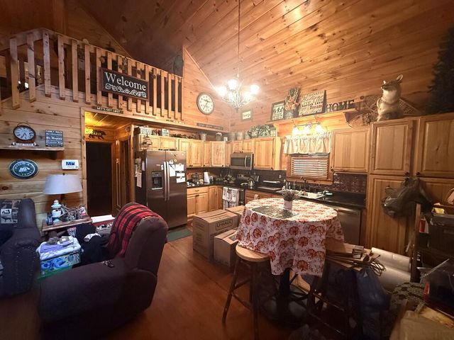 367 Sunrise Valley Road, Blue Ridge, GA 30513