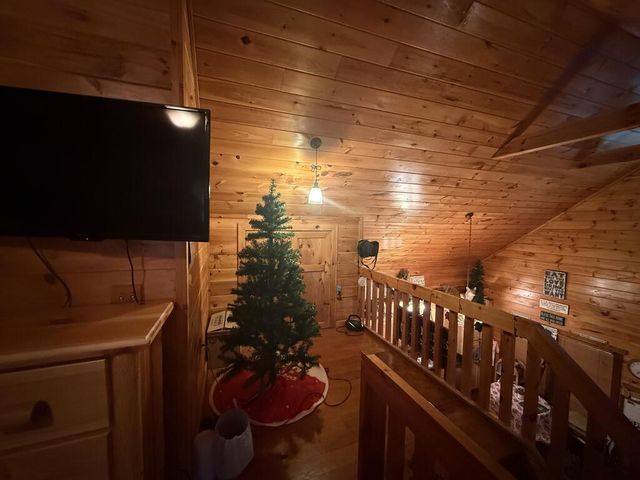367 Sunrise Valley Road, Blue Ridge, GA 30513
