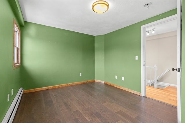 11 Central St, Georgetown, MA 01833