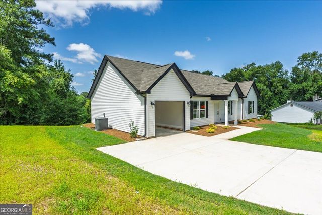 400 Woodhaven Road, Centerville, GA 31028