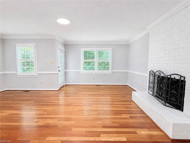 1045 Winchester WAY, Chesapeake, VA 23320