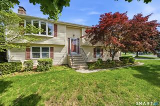 17 Spruceland Road, Enfield, CT 06082