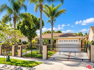 6313 Bluebell Avenue, North Hollywood (los Angeles), CA 91606