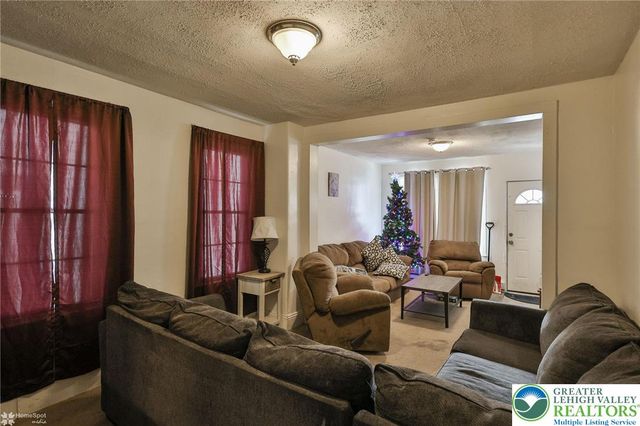 1127 Spruce, Easton, PA 18042