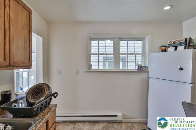 1127 Spruce, Easton, PA 18042