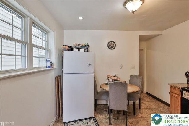 1127 Spruce, Easton, PA 18042