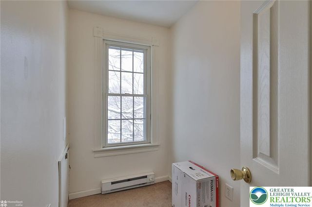 1127 Spruce, Easton, PA 18042