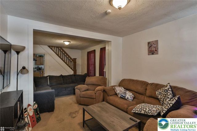 1127 Spruce, Easton, PA 18042