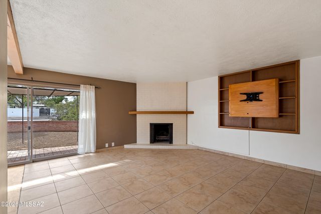 3137 E Terra Alta Boulevard, Tucson, AZ 85716