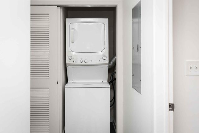 200 Manufacturers Road Apt 219, Chattanooga, TN 37405