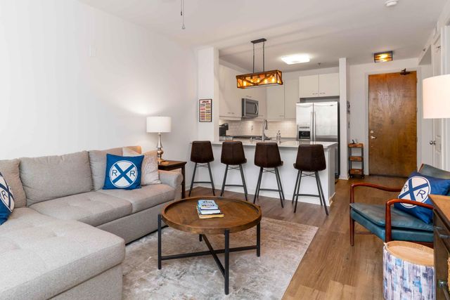 200 Manufacturers Road Apt 219, Chattanooga, TN 37405