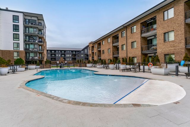 200 Manufacturers Road Apt 219, Chattanooga, TN 37405