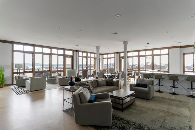 200 Manufacturers Road Apt 219, Chattanooga, TN 37405