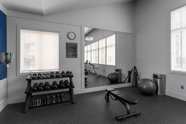 200 Manufacturers Road Apt 219, Chattanooga, TN 37405