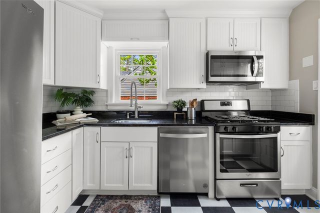 1315 Camden Dr, Henrico, VA 23229