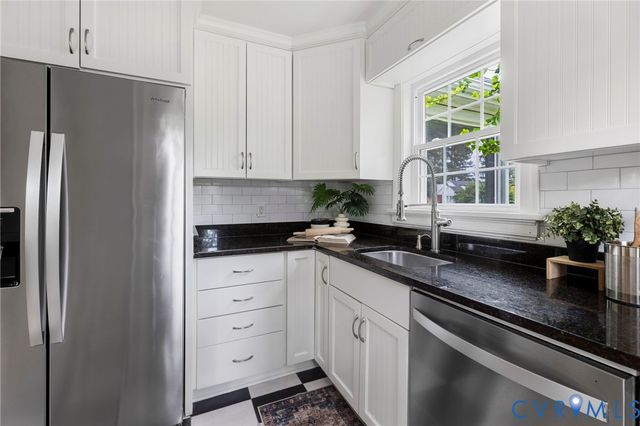 1315 Camden Dr, Henrico, VA 23229
