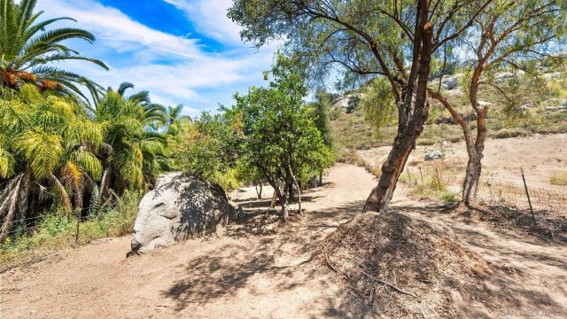 1485 Santa Fe Hills, Ramona, CA 92065