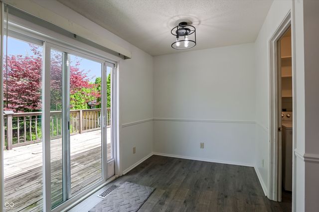 7726 Orchard Village Drive, Indianapolis, IN 46217